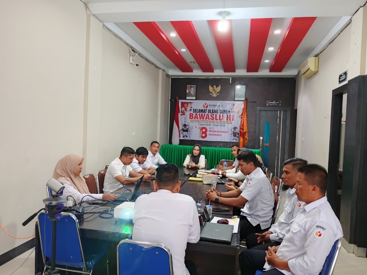 Bawaslu Pidie Jaya Tingkatkan Sinergi Lewat Rapat Koordinasi Penanganan Pelanggaran