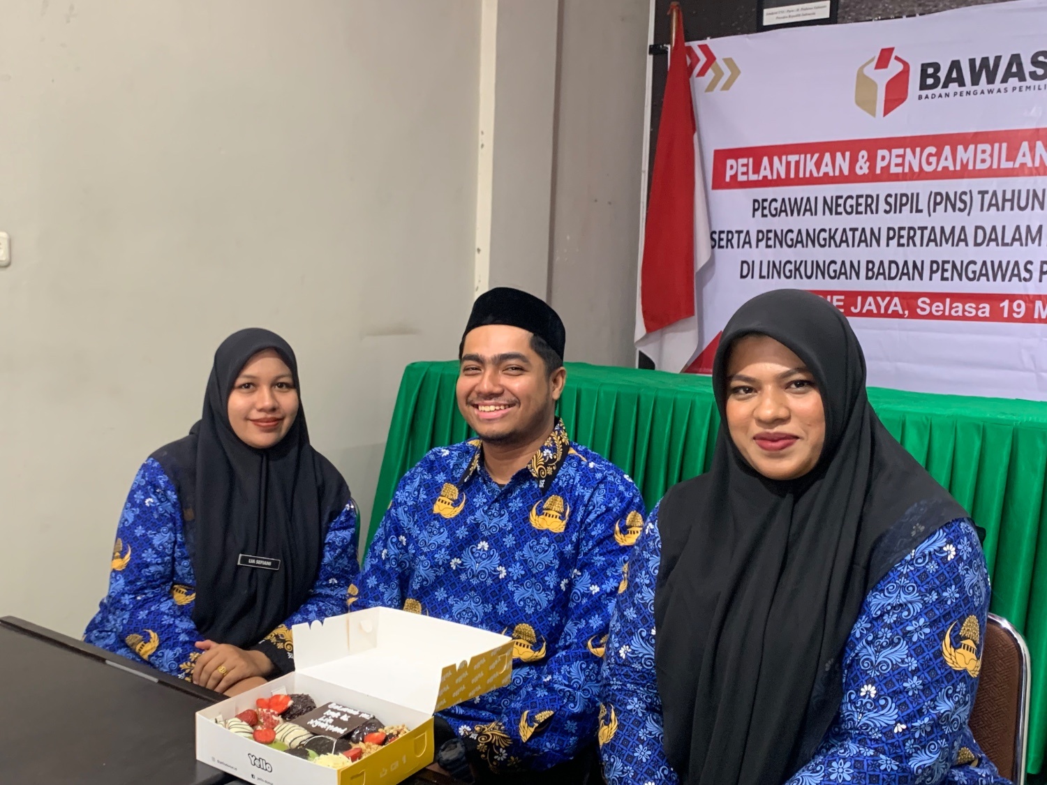 SELAMAT DAN SUKSES ATAS PELANTIKAN DAN PENGAMBILAN SUMPAH/JANJI PEGAWAI NEGERI SIPIL SERTA PENGANGKATAN PERTAMA DALAM JABATAN FUNGSIONAL.