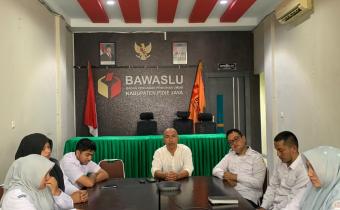 Bawaslu Pidie Jaya Ikuti Rapat Pembahasan Pemetaan Jabatan Secara Daring